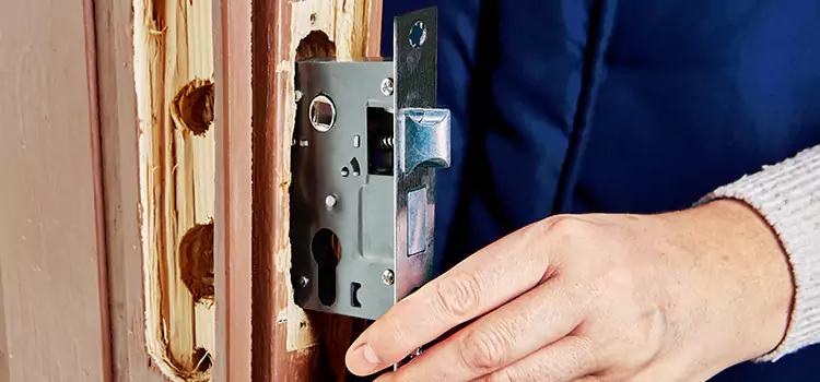 Garage Door Lock Replacement Hartford